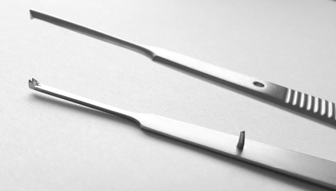 Pęseta chirurgiczna Gerald 17,5 cm z ząbkiem