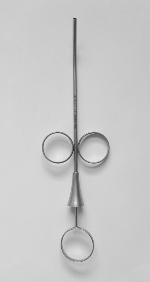 Strzykawka implantologiczna do biomateriału