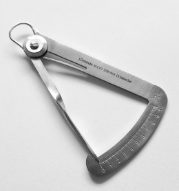 Grubościomierz IWANSON