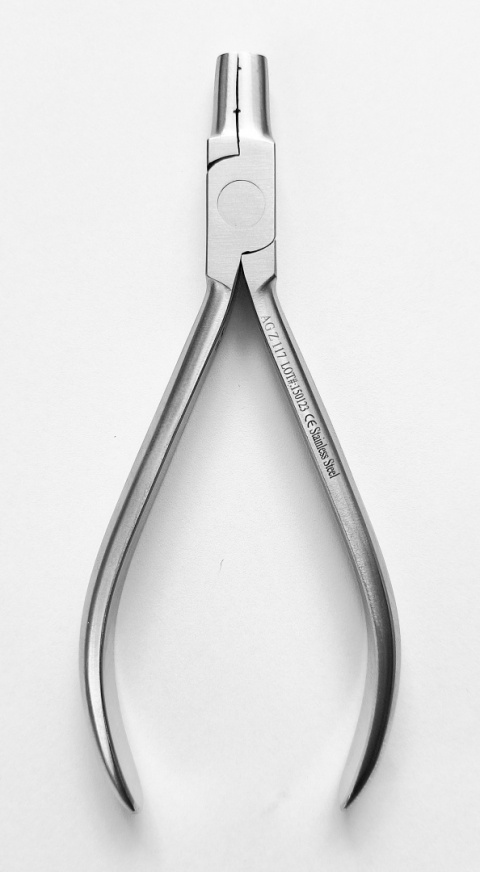 Kleszcze ortodontyczne Schwarz, 13 cm.