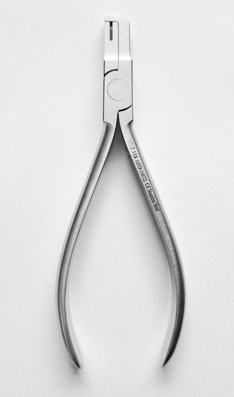 Kleszcze ortodontyczne Schwarz do zaginania grotów, 13 cm.