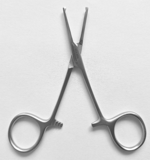 Kleszczyki hemostatyczne Micro-Mosquito/ Halsted-Mosquito, proste, z ząbkiem.